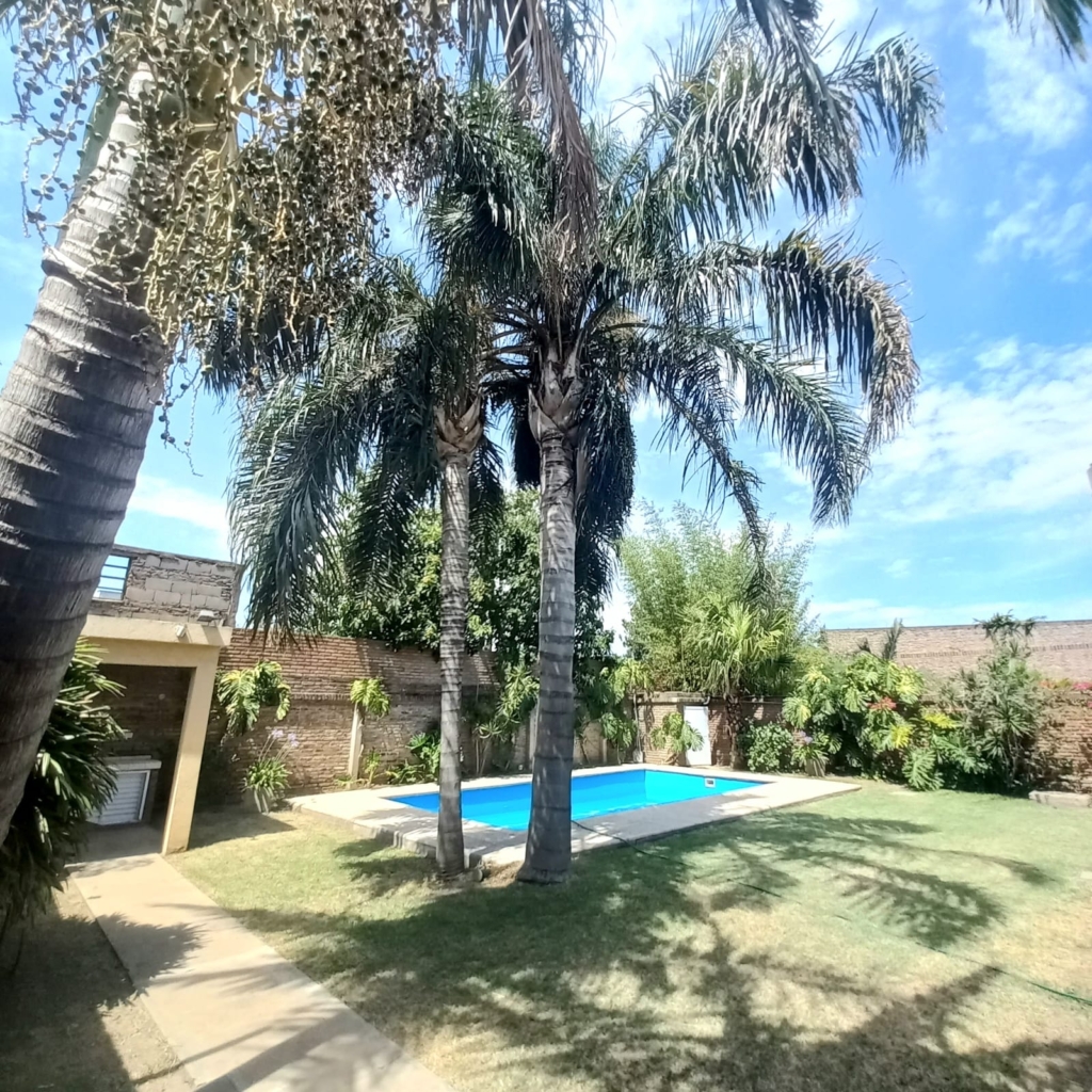 CASA DE 3 DOMITORIOS 2 BAÑOS QUINCHO Y PISCINA EN VILLA GOBERNADOR GALVEZ 3 casa vgg terroma propiedades15