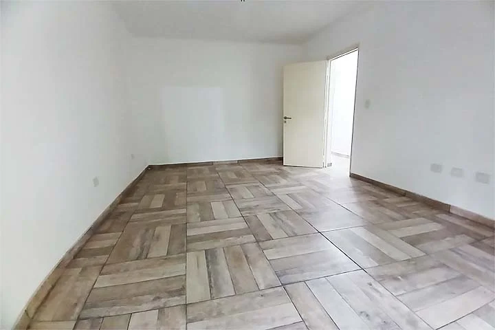 Piso Exclusivo con Estilo de Casa y sin Expensas 3 dormitorios 2 baños – Buenos Aires 1600 27 casa 3 dormitorios centro departamento