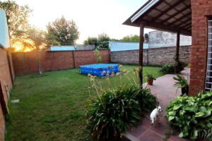 🏡 Hermosa Casa 3 dormitorios en Venta en Zona Norte de Rosario 4 casa 3 dormitorios zona norte hostal del sol
