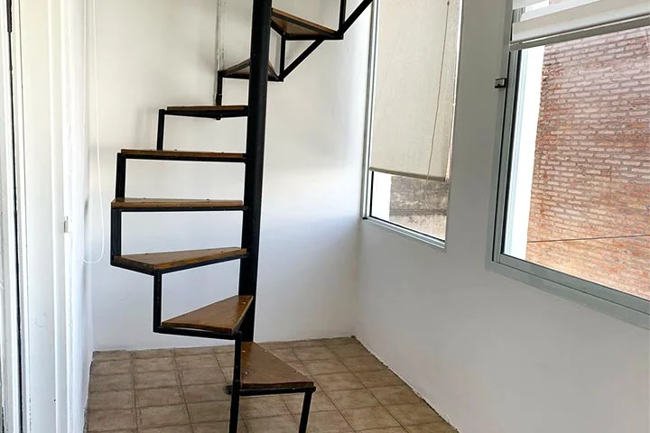 🏡 Departamento PH en venta en República de la Sexta: 63 m² cubiertos + 40 m² de terraza privada, ideal para invertir (Alquilado) 3 casa laprida 2263 24